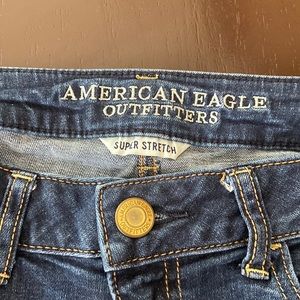 Women’s American Eagle size 6 jegging jeans (super stretch)
